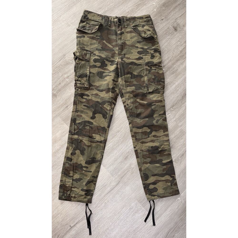 Foot Locker LCKR Pant Women Sz L Green Camouflage Cargo Pockets Crop Ankle‎